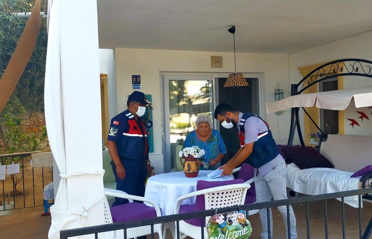 Son dakika haber... Bodrum\'da dolandırıcılar Jandarmadan kaçamadı