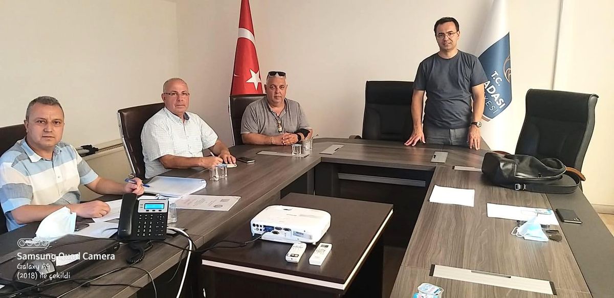 Kuşadası Belediyesi\'nde toplu iş sözleşmesi sevinci