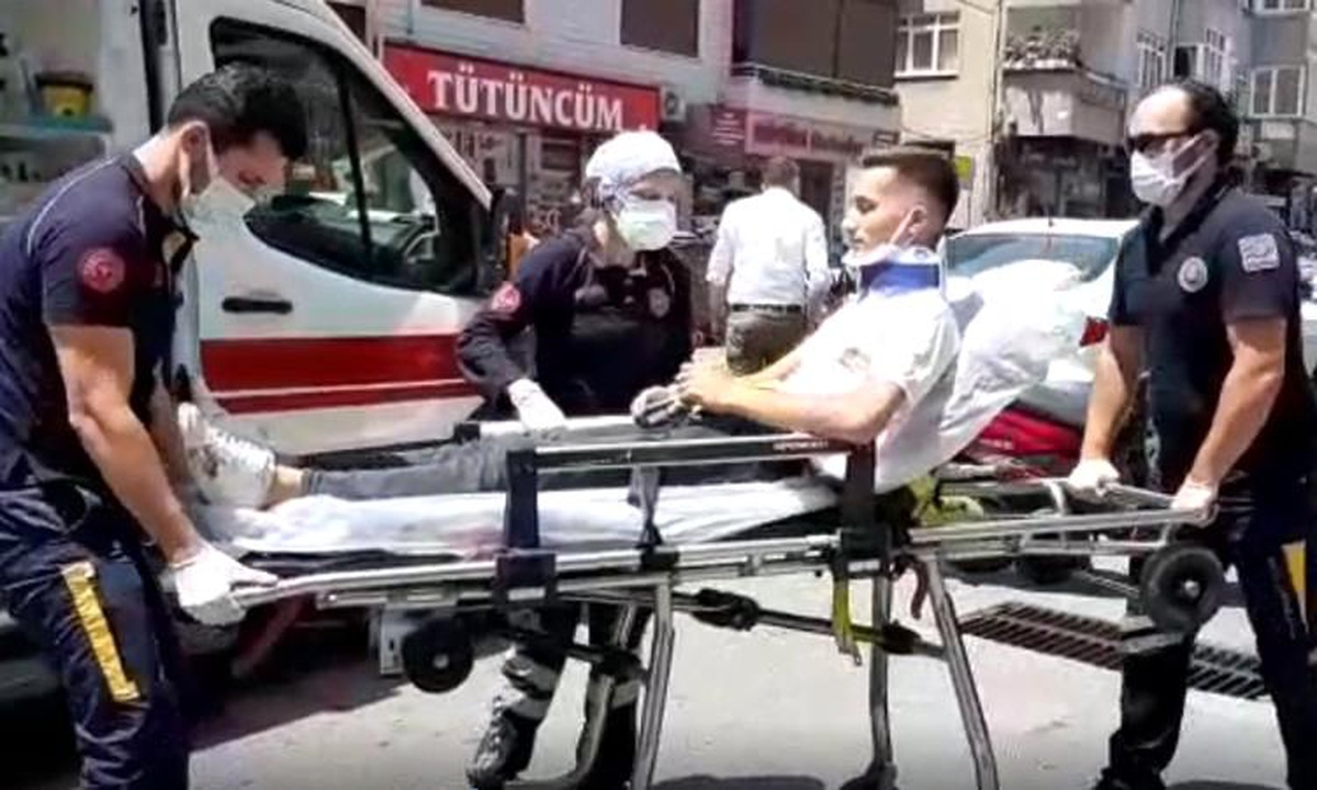 Motosiklet ile otomobil çarpıştı: 1 yaralı