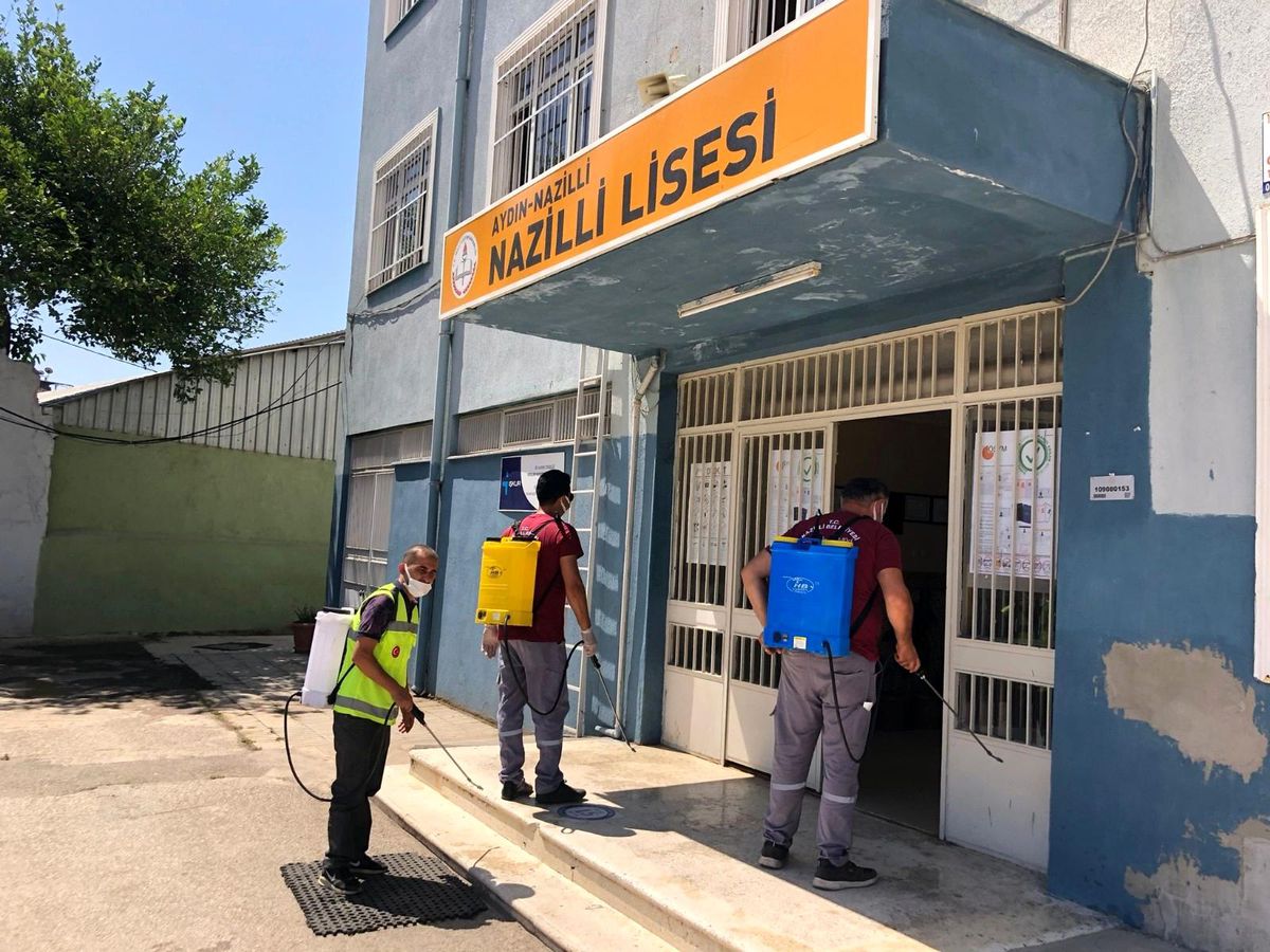 Nazilli\'de YKS öncesi okullar dezenfekte edildi