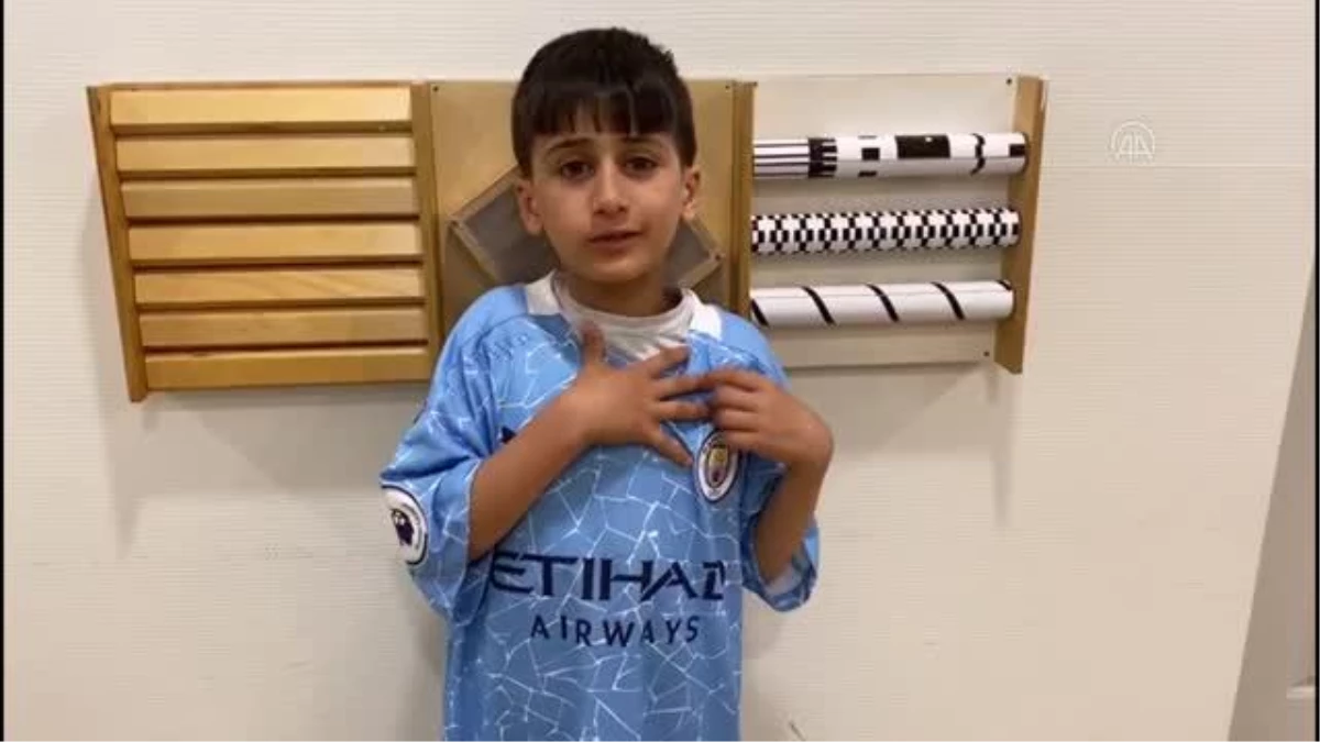 Otizmli çocuklardan İlkay Gündoğan\'a teşekkür videosu
