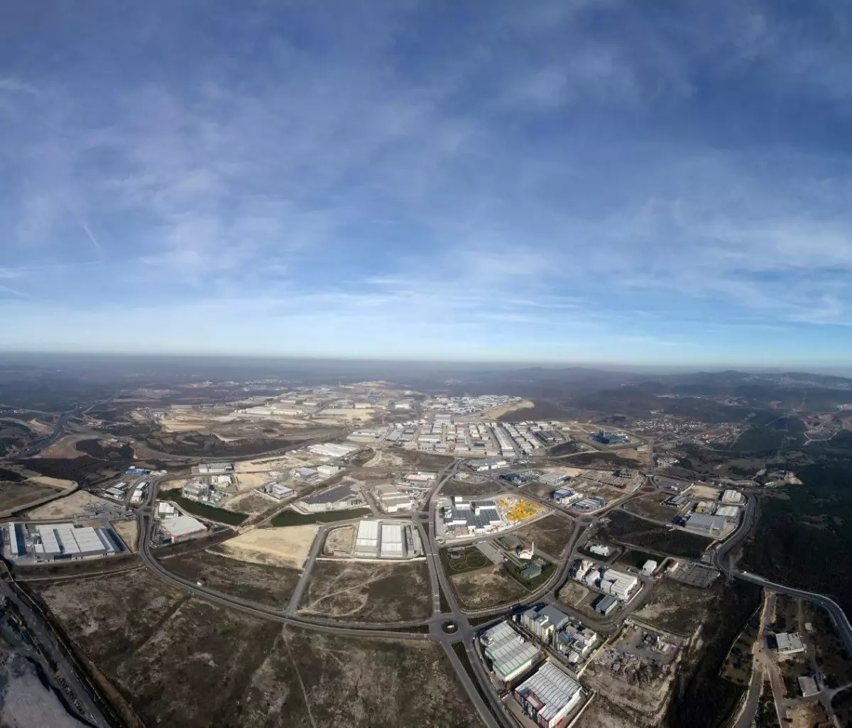 Petro-kimya devi yatırım için ön anlaşmayı imzaladı