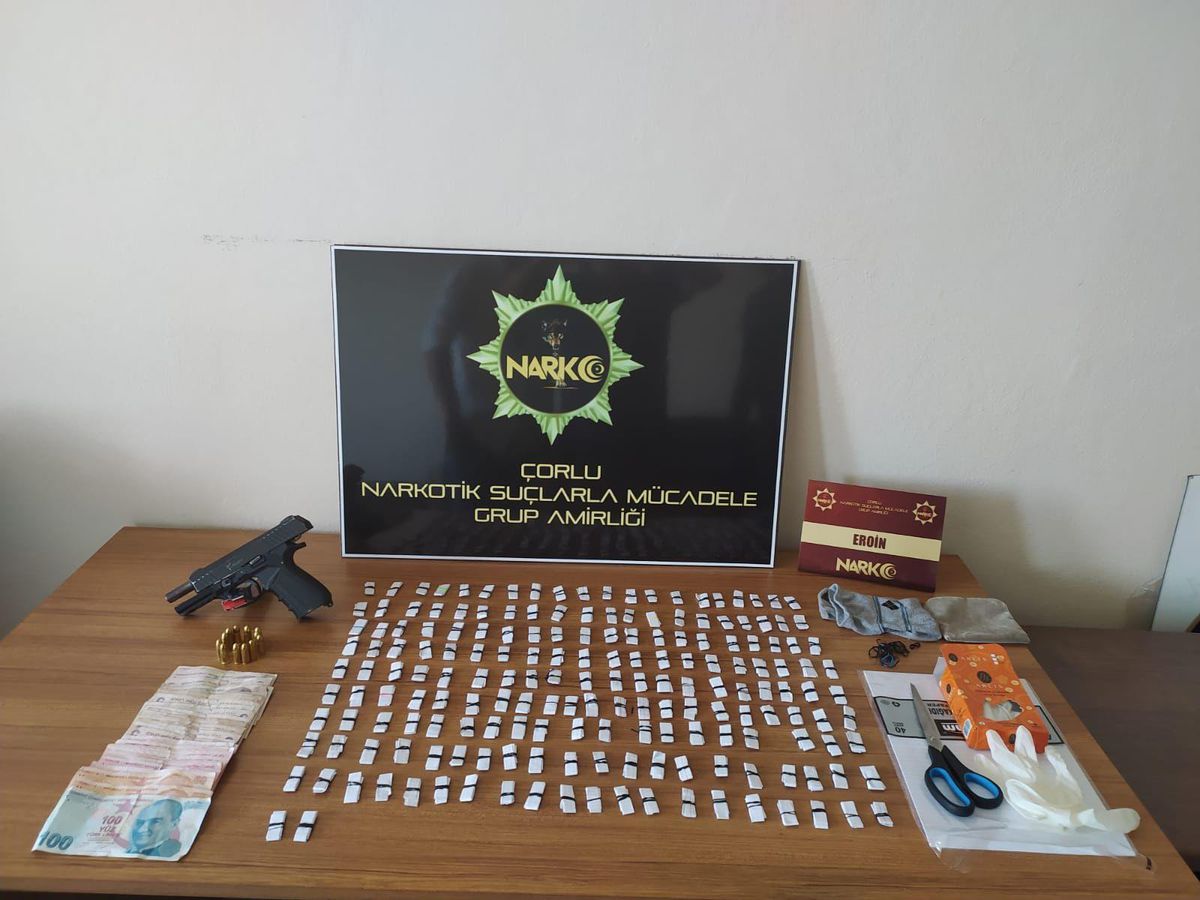 Tekirdağ\'da uyuşturucu operasyonu: 2 gözaltı