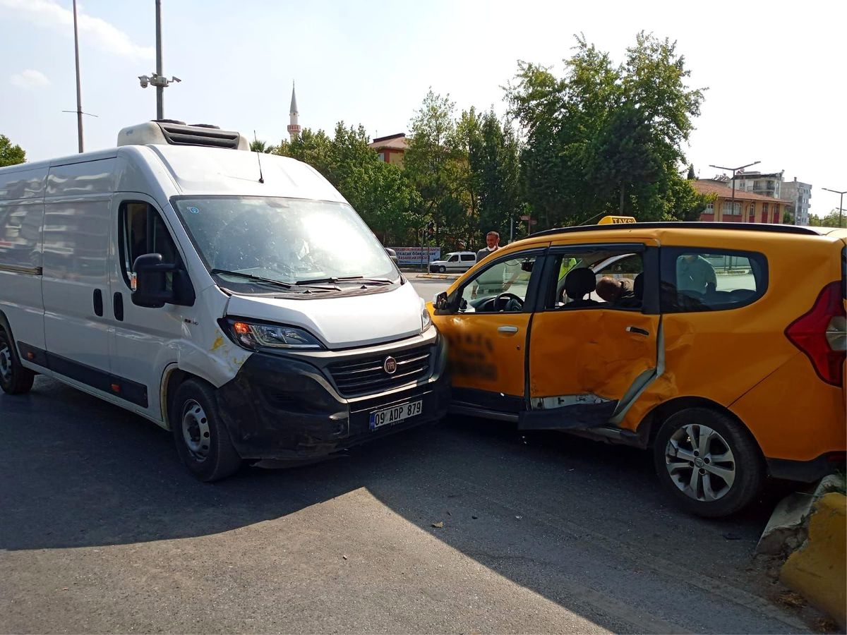 Aydın\'da kaza: 2 yaralı