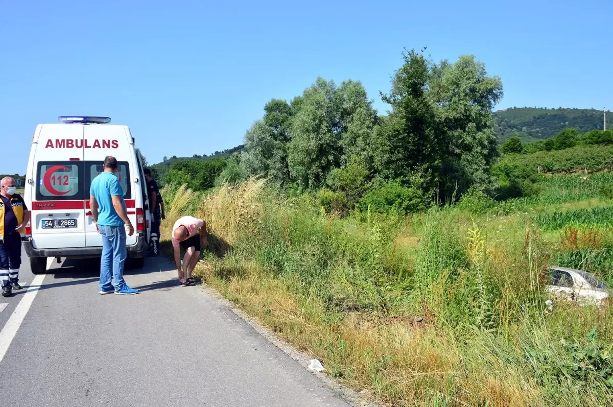 Kontrolden çıkan otomobil tarlaya uçtu