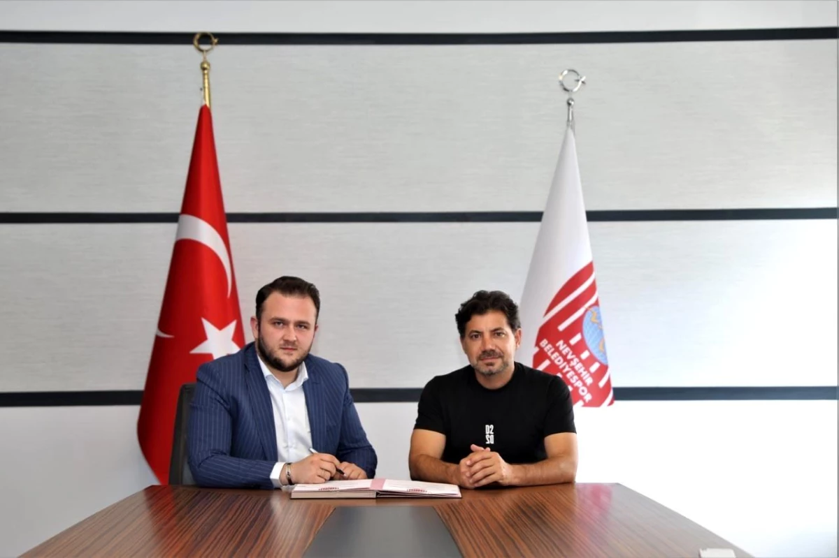 Nevşehir Belediyespor, Teknik Direktör Yusuf Tokaç ile anlaştı