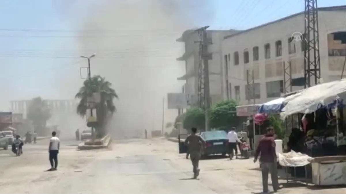 Suriye\'nin kuzeyindeki Afrin ilçesinde bombalı terör saldırısında 3 sivil öldü