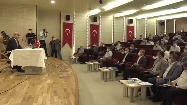 Vali Mahmut Demirtaş bir yıllık çalışmalarını değerlendirdi