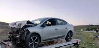 Çubuk'ta iki otomobil kafa kafaya çarpıştı: 5 yaralı