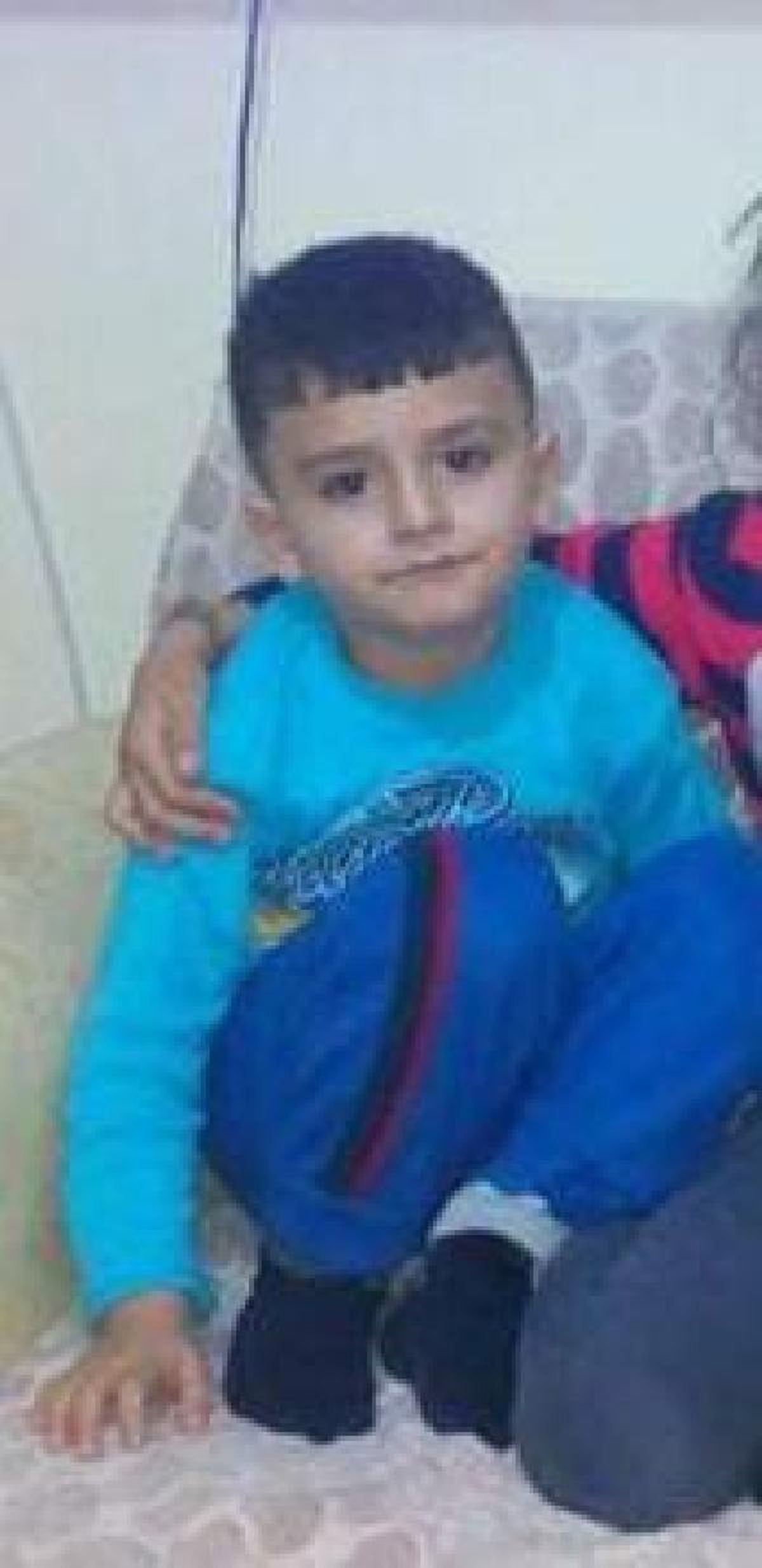 Minibüsün çarpmasıyla ölen Yasin, toprağa verildi