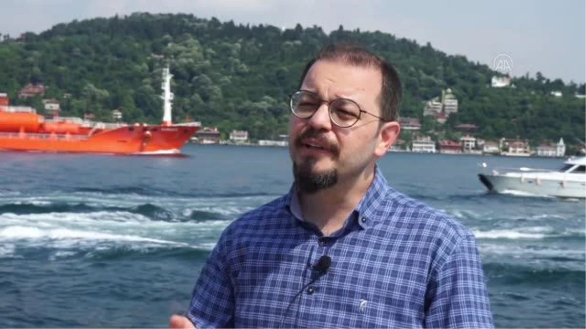 Tarih araştırmacısı Ulu, İstanbul\'un incisi Boğaziçi\'ni düzenlediği gönüllü turlarla adım adım anlatıyor