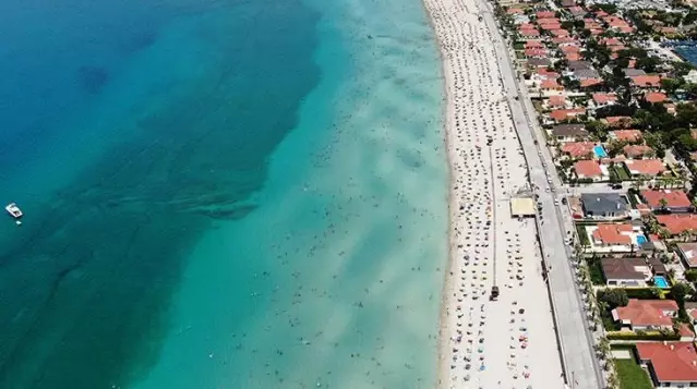 Tatilcilerin Kurban Bayramı'ndaki rotası Çeşme! Bölgedeki otellerin yüzde 90'ı şimdiden rezerve edildi