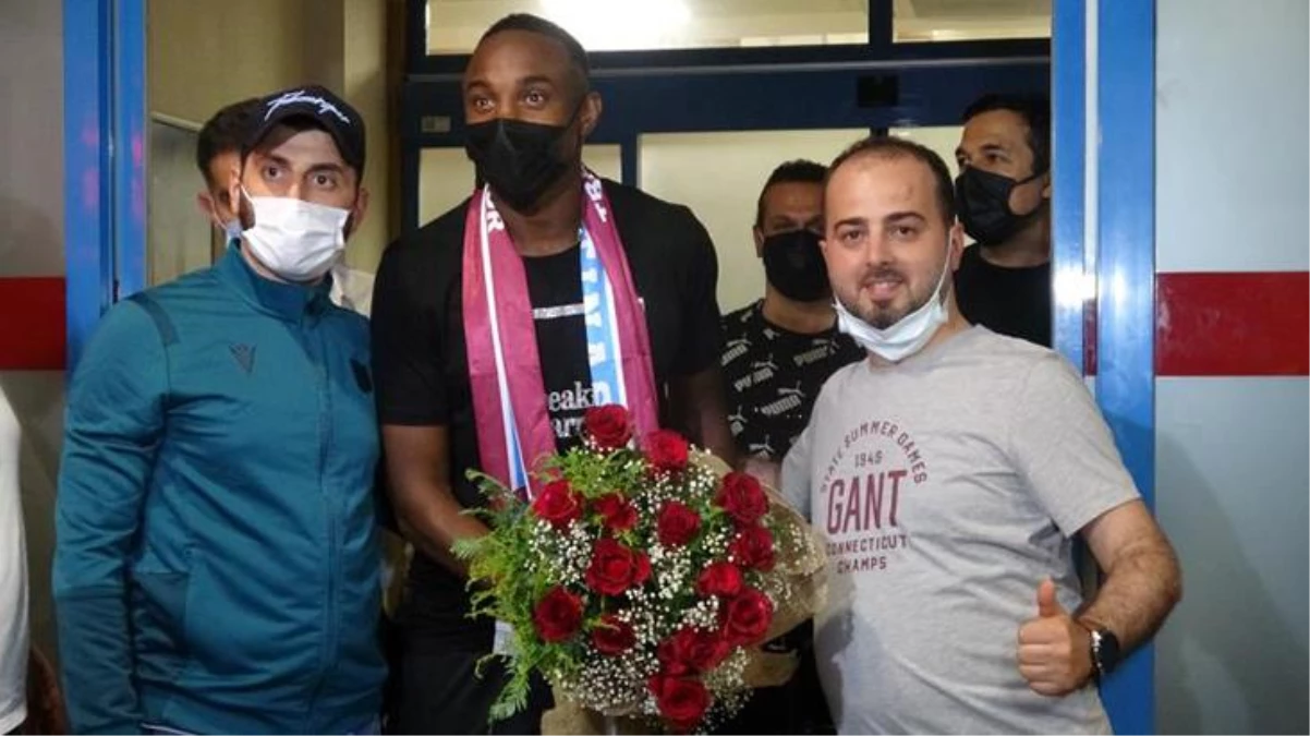 Trabzonspor\'un yeni transferi Fode Koita, kente geldi