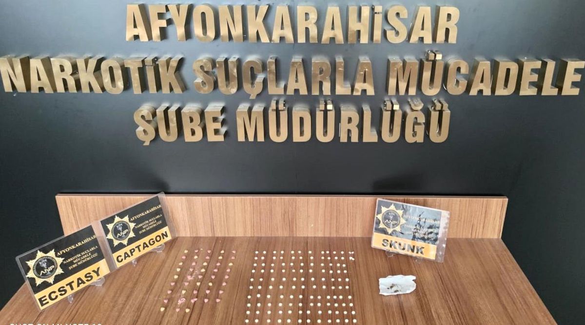 Son dakika haberleri! Uyuşturucu operasyonunda 178 adet hap ele geçirildi