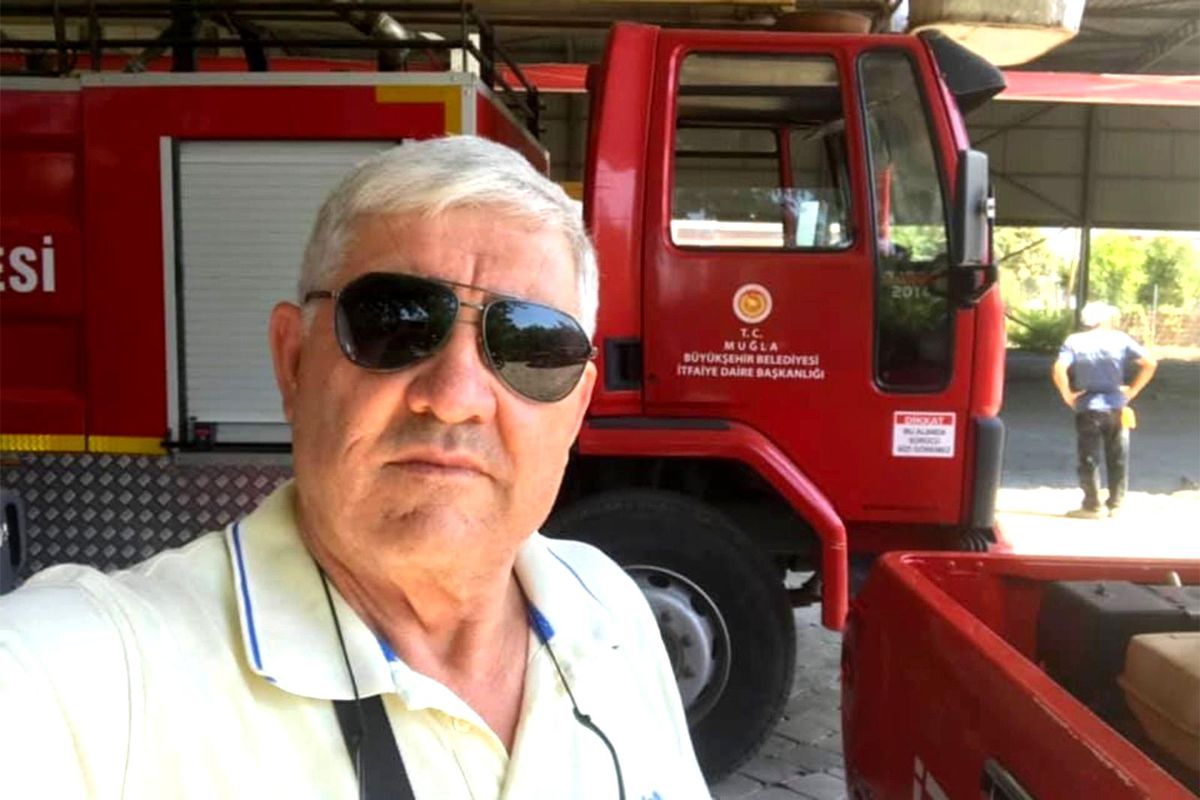 Yılan sokan itfaiye amiri ölümden döndü