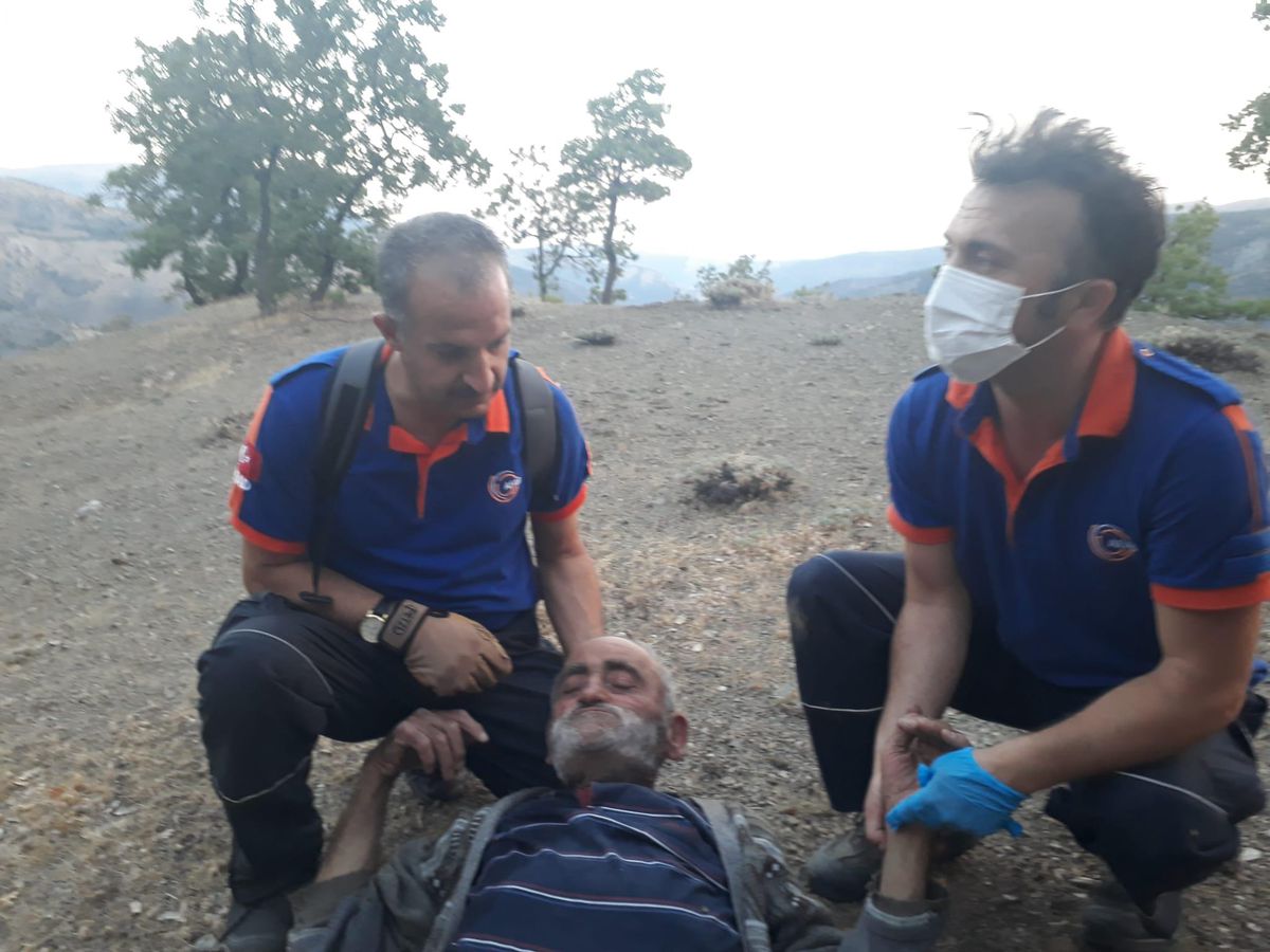 Adıyaman\'da iki gündür kayıp olan yaşlı adam ormanlık alanda bulundu