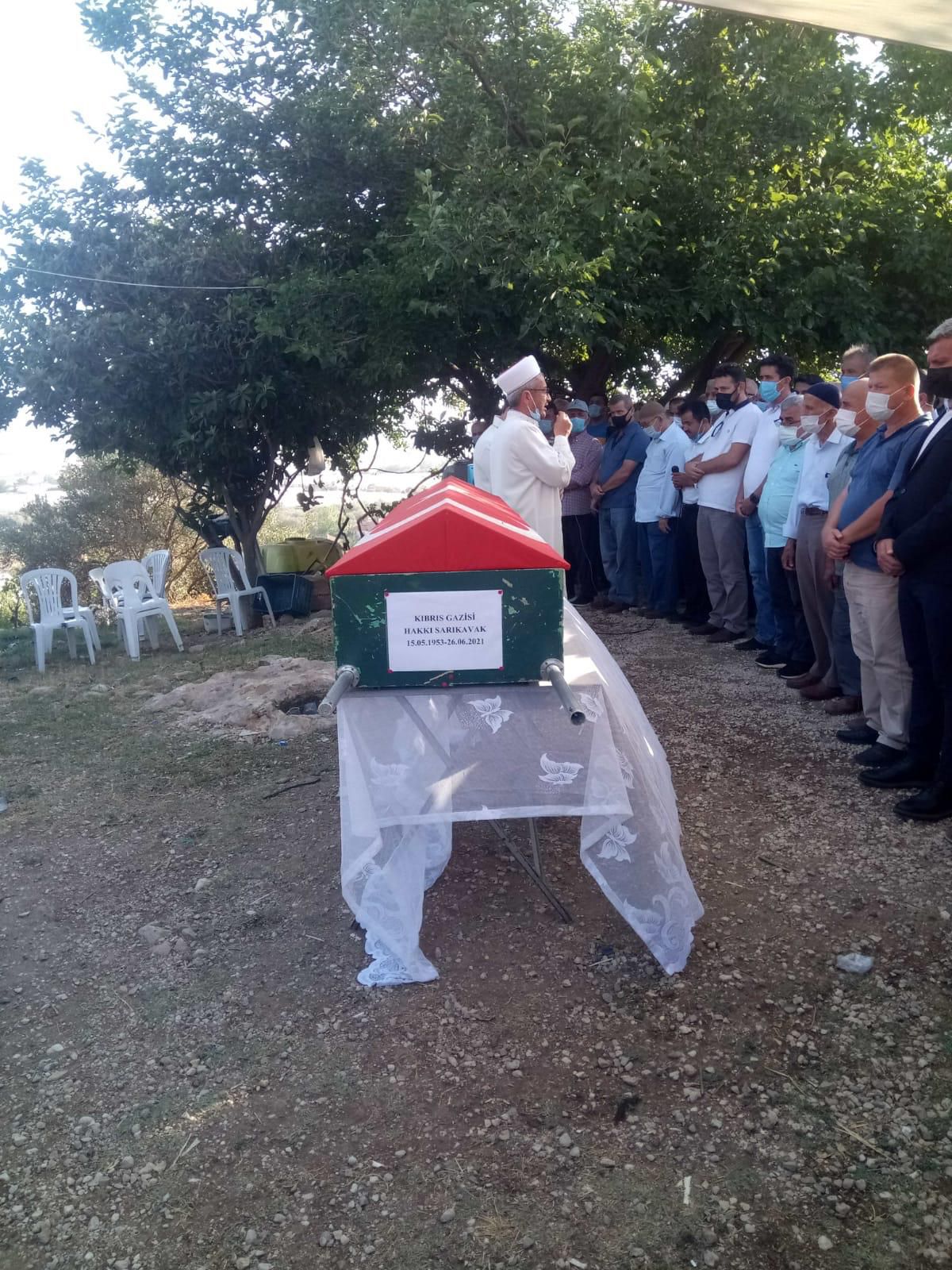 Antalya\'da vefat eden Kıbrıs gazisi son yolculuğuna uğurlandı