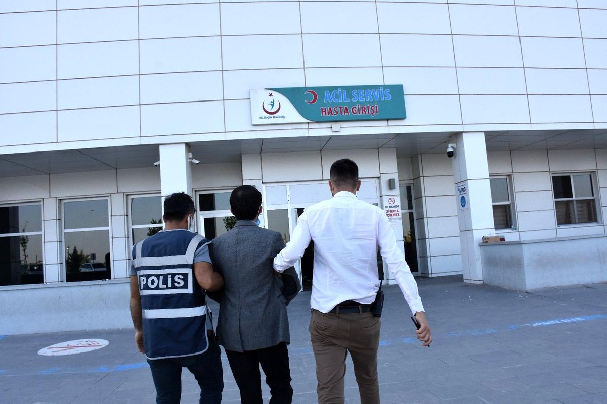 Son dakika haber! Denizli\'de FETÖ operasyonu: 4 tutuklama