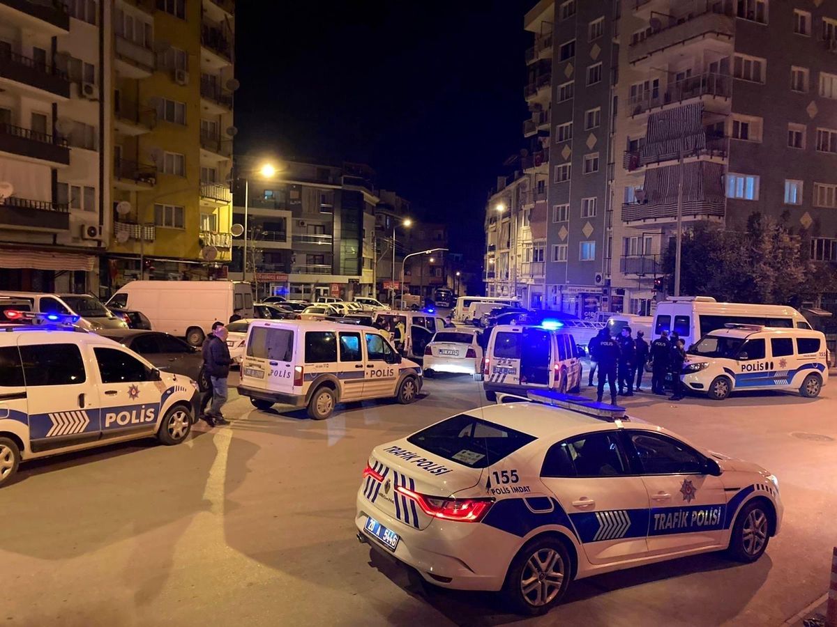 Denizli\'de tedbirlere uymayan 70 kişiye 63 bin TL ceza