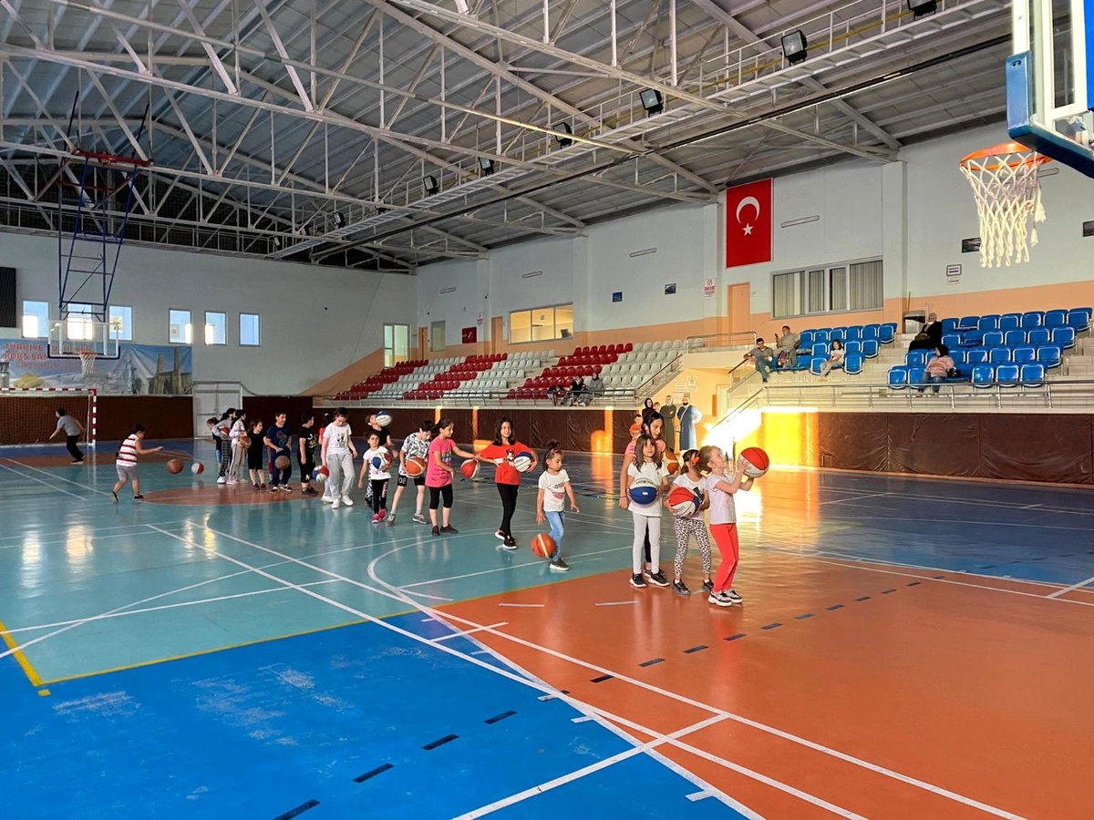 GSB Spor Okulları yeniden açılıyor