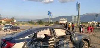 Isparta'da otomobiller çarpıştı: 9 yaralı