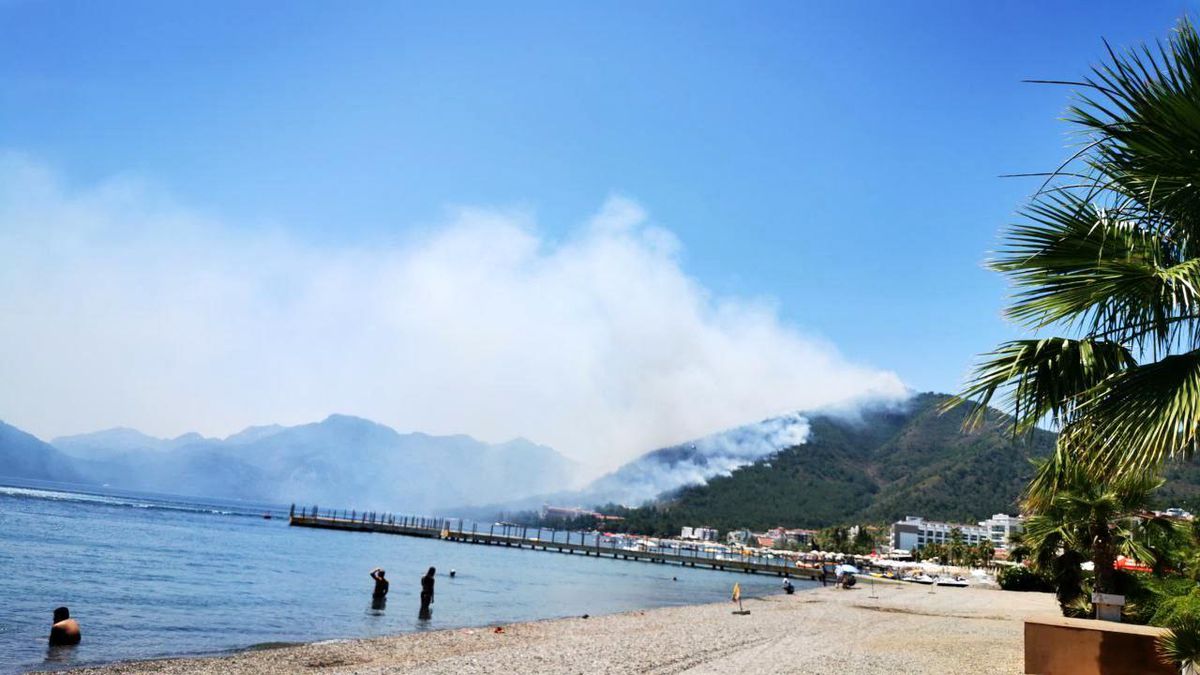 Son dakika haberleri... Marmaris\'te orman yangını