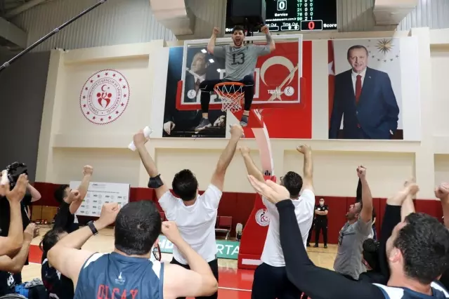 Tekerlekli Sandalye Basketbol Süper Ligi'nde şampiyon İzmir Büyükşehir Belediyespor