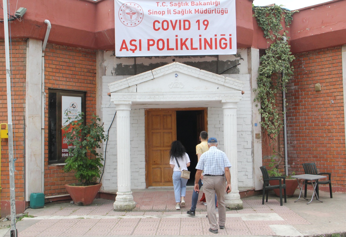 216 bin 460 nüfusa sahip Sinop\'ta uygulanan aşı 171 bin 293 doza ulaştı