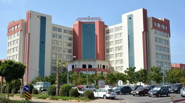 Fatura şehre kesildi! 30'a yakın profesörün istifa ettiği hastanenin başhekimi: Oğlum bile gitmek istiyor Fatura şehre kesildi! 30'a yakın profesörün istifa ettiği hastanenin başhekimi: Oğlum bile gitmek istiyor