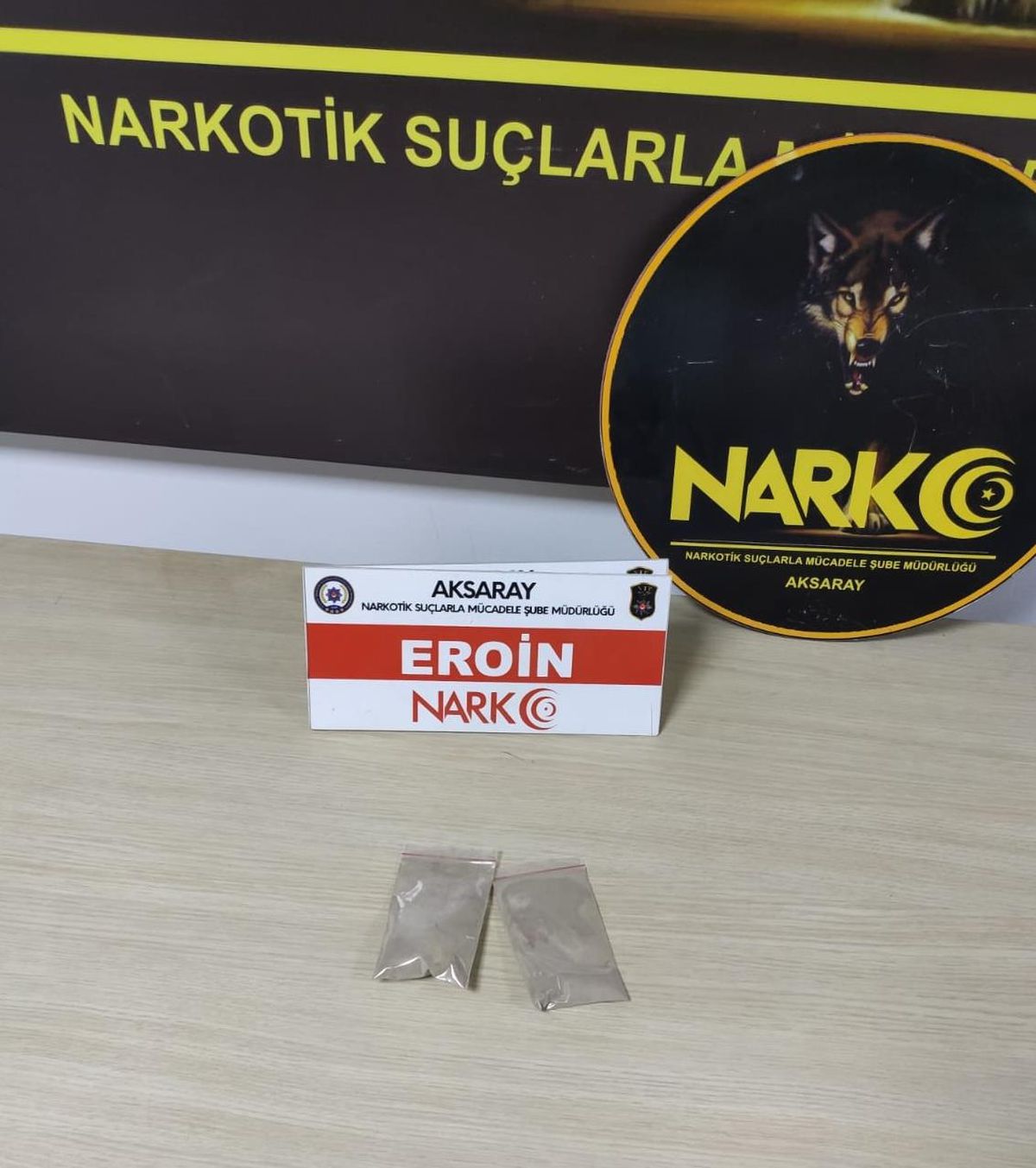 Aksaray\'da uyuşturucu sattıkları iddia edilen 9 şüpheli tutuklandı