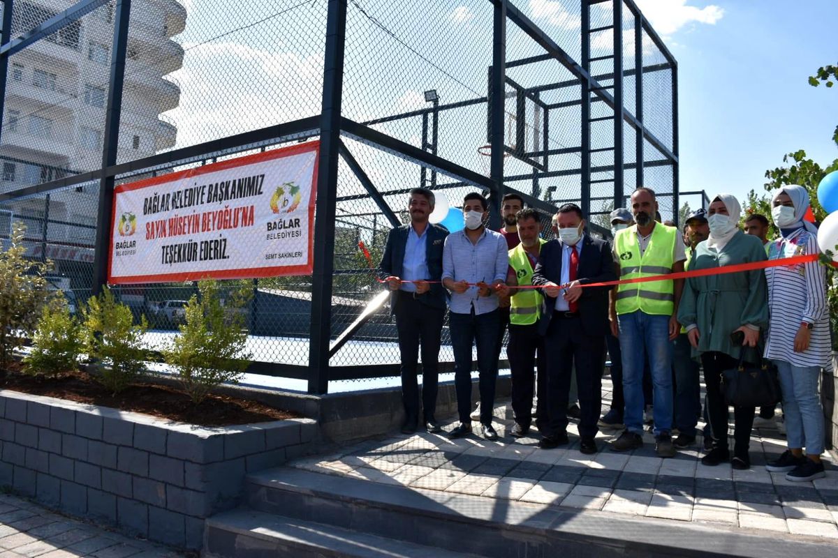 Bağlar Belediyesi, ilçeye spor tesisi kazandırdı