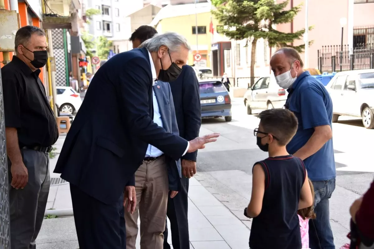 Başkan Bakkalcıoğlu, vatandaşlarla bir araya geldi