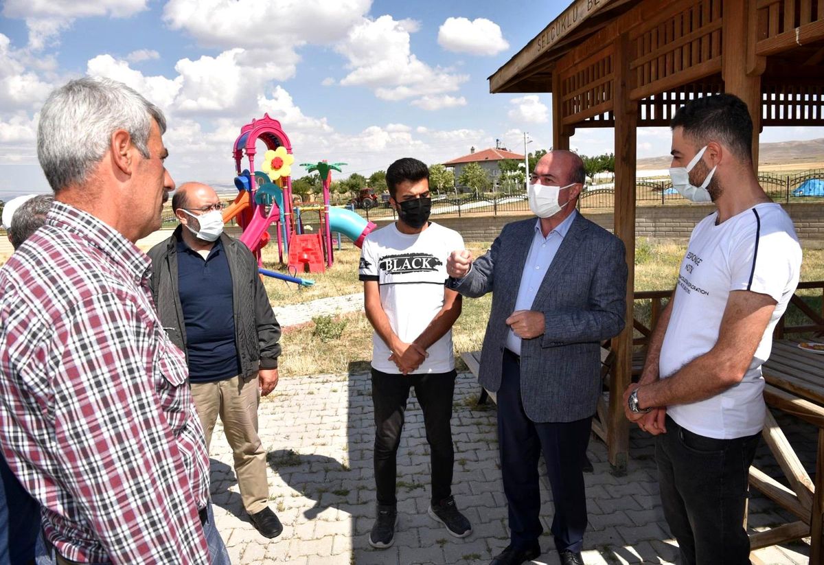Başkan Pekyatırmacı mahalle ziyaretlerini sürdürüyor