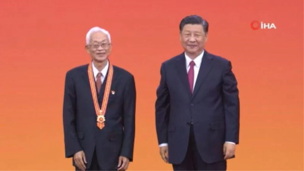 Çin Devlet Başkanı Xi\'den, Çin Komünist Partisi\'nin seçkin üyelerine 1 Temmuz madalyası