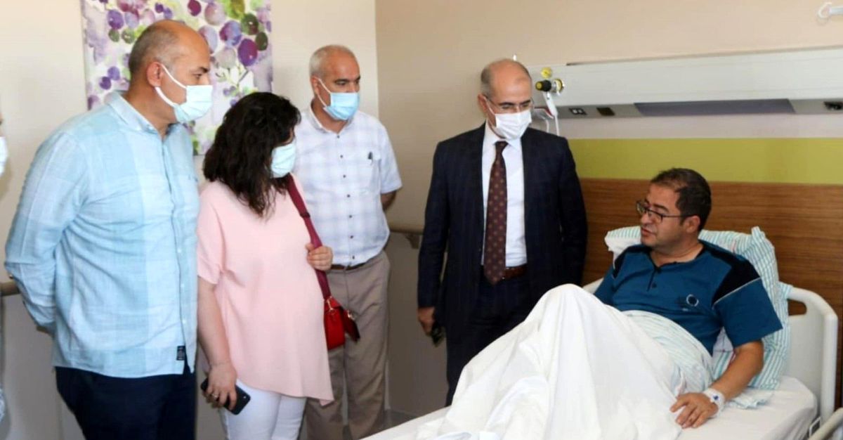 Elazığ\'da il özel idare personelleri saldırıya uğradı: 2 yaralı