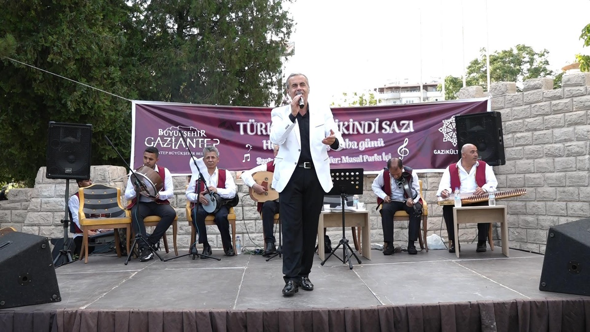 Gaziantep\'te "İkindi Sazı" geleneği tekrar canlandırılıyor