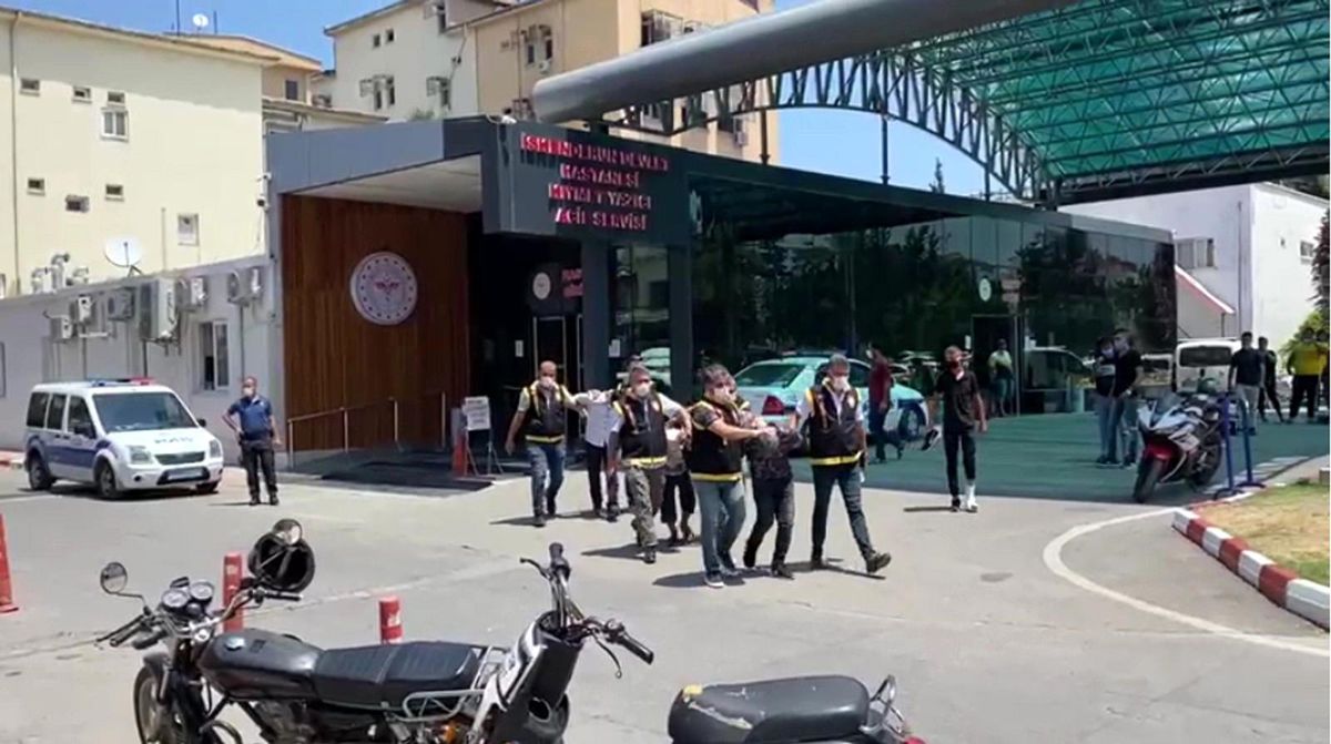 İskenderun\'da 3 bin 70 adet uyuşturucu hap ele geçirildi