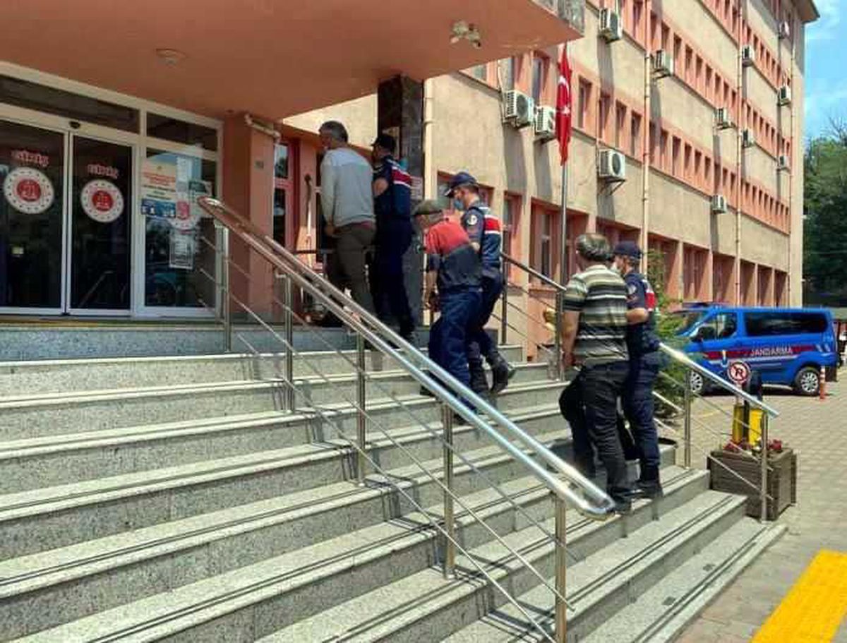 Karabük\'te kablo hırsızlığı operasyonunda 5 şüpheli yakalandı
