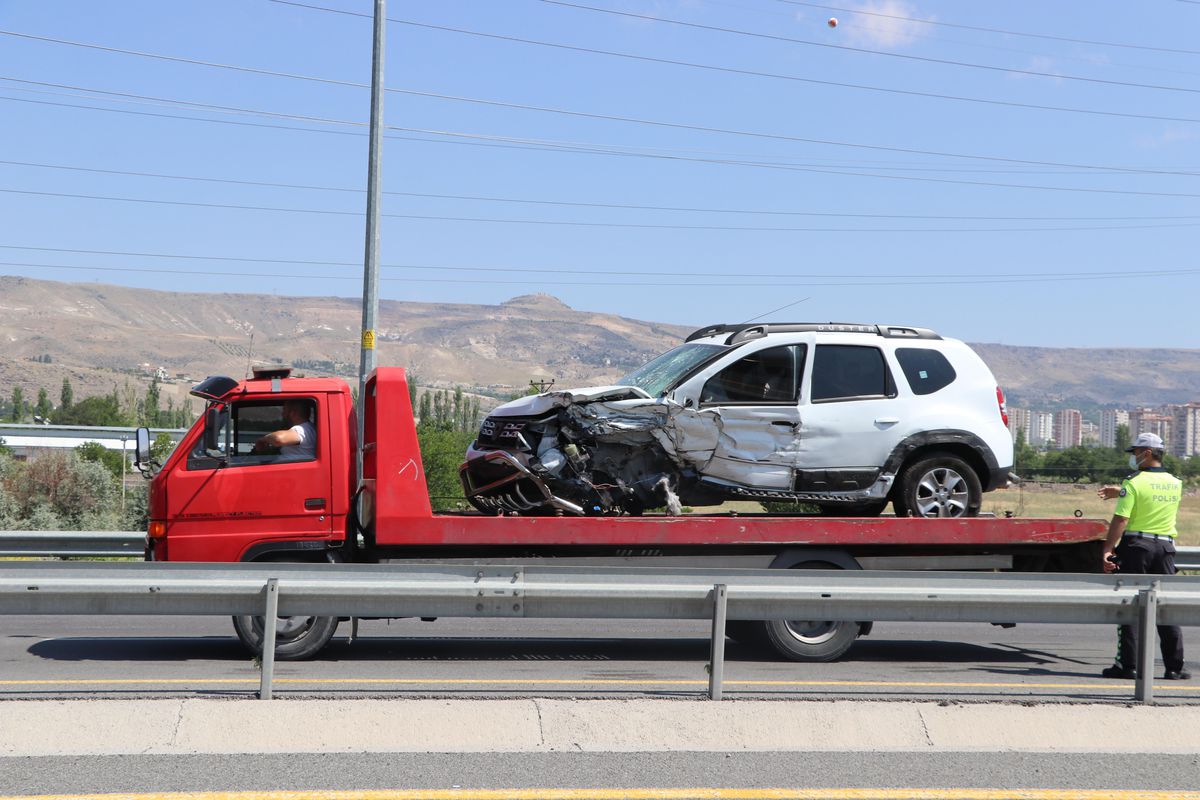 Son Dakika | Kayseri\'de trafik kazası: 5 yaralı