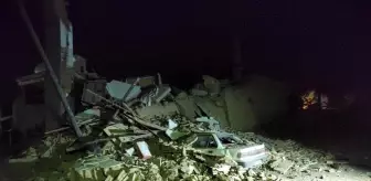 KKTC'de 2 katlı bina çöktü: 1 ölü