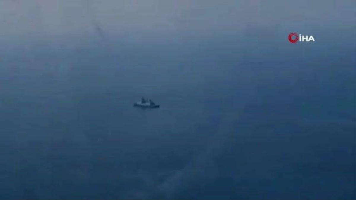 Son dakika! Rusya, Hollanda\'ya ait savaş gemisine yapılan müdahalenin görüntülerini yayınladı