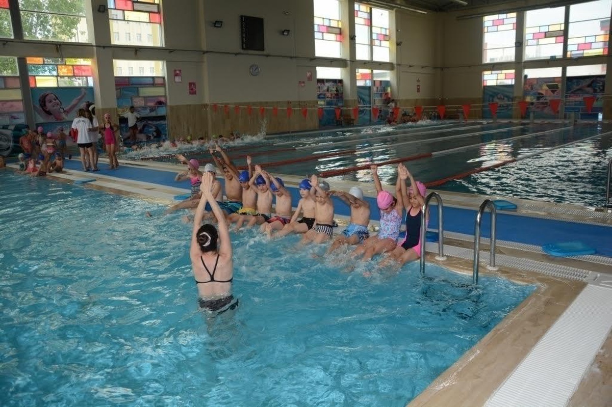 Spor okulları çocukları bekliyor