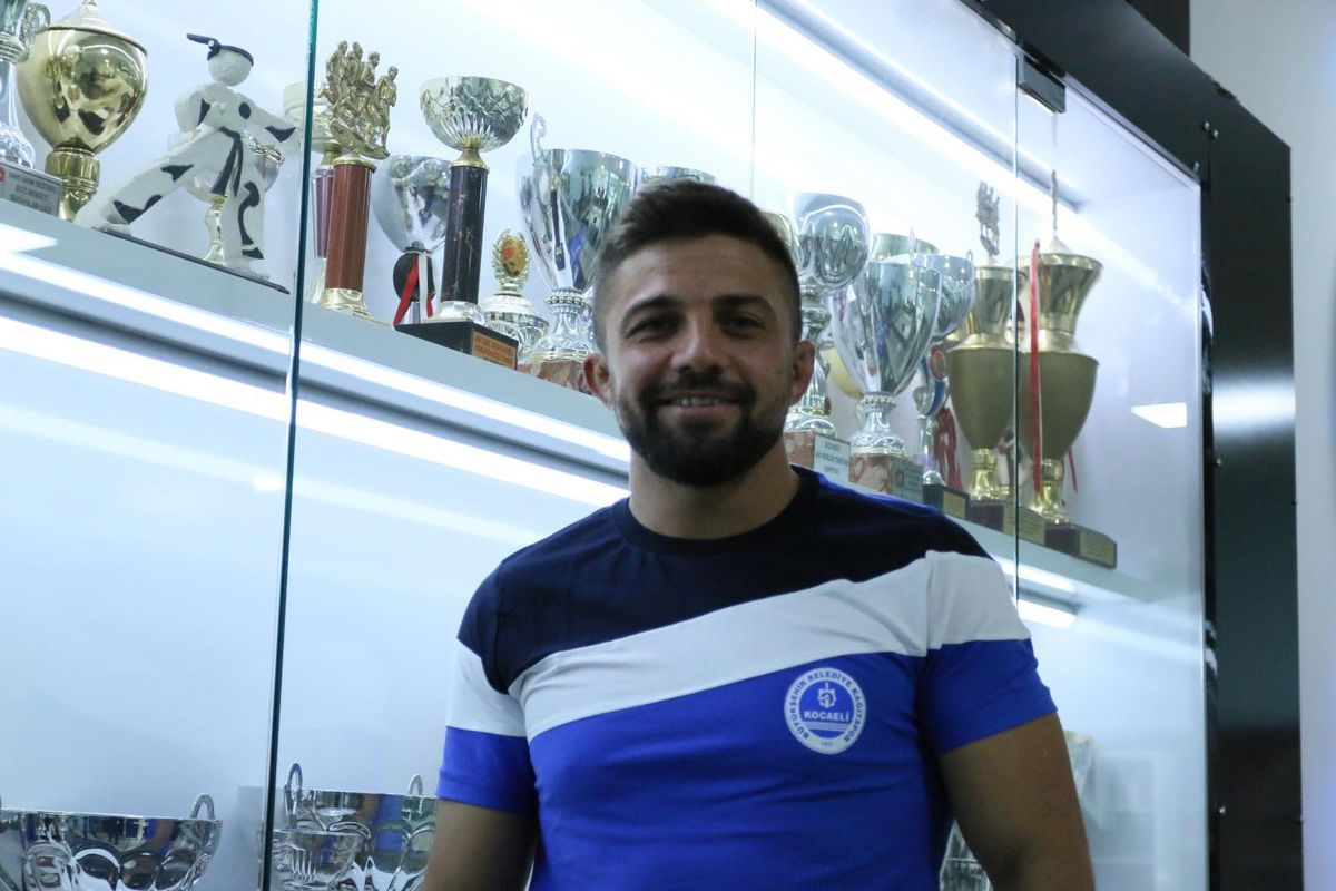 Zafer, Yaşar Doğu\'dan bronz madalya ile döndü