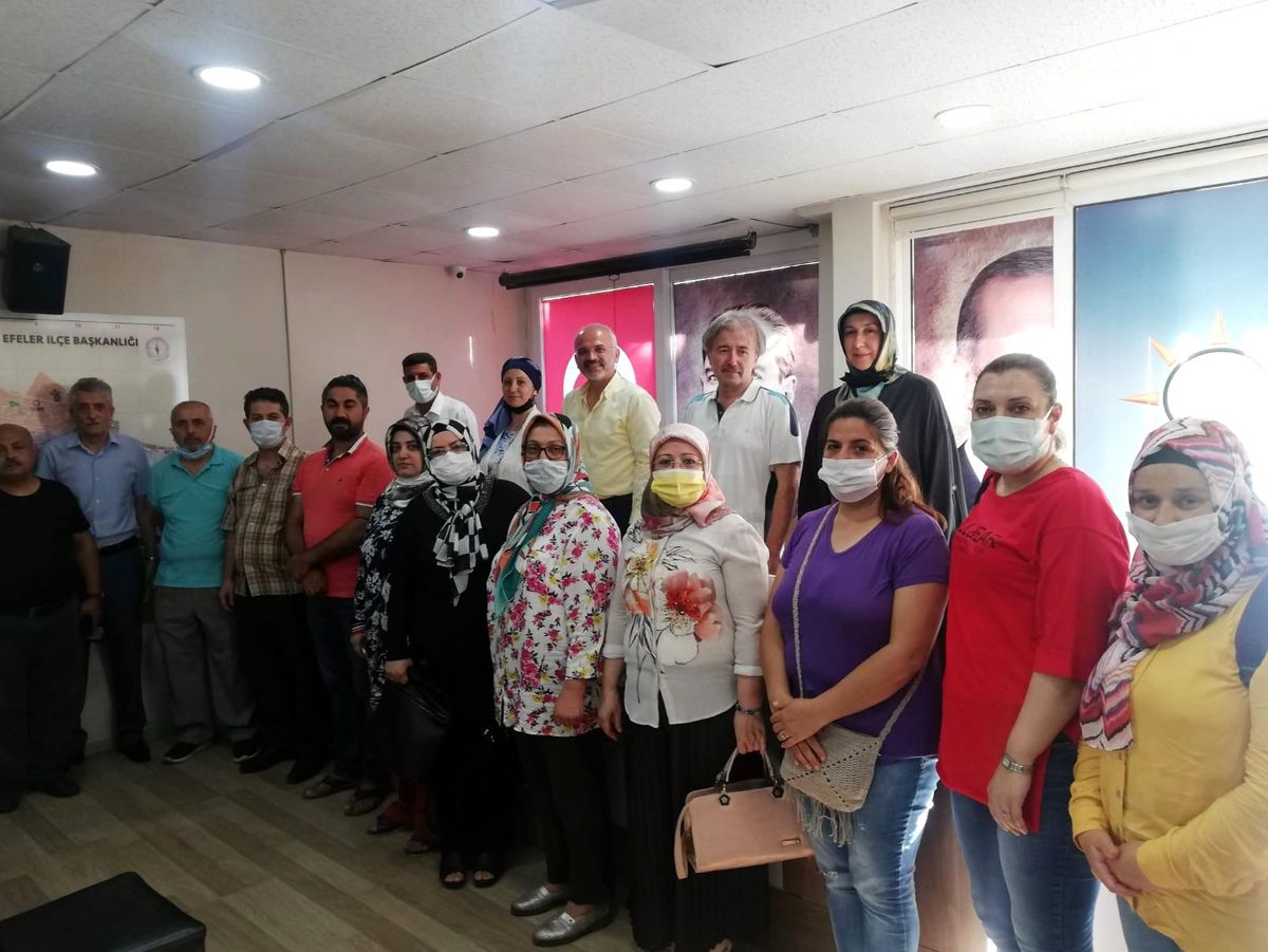 AK Parti Efeler İlçe Teşkilatı 2023 seçimleri hazırlıklarını sürdürüyor
