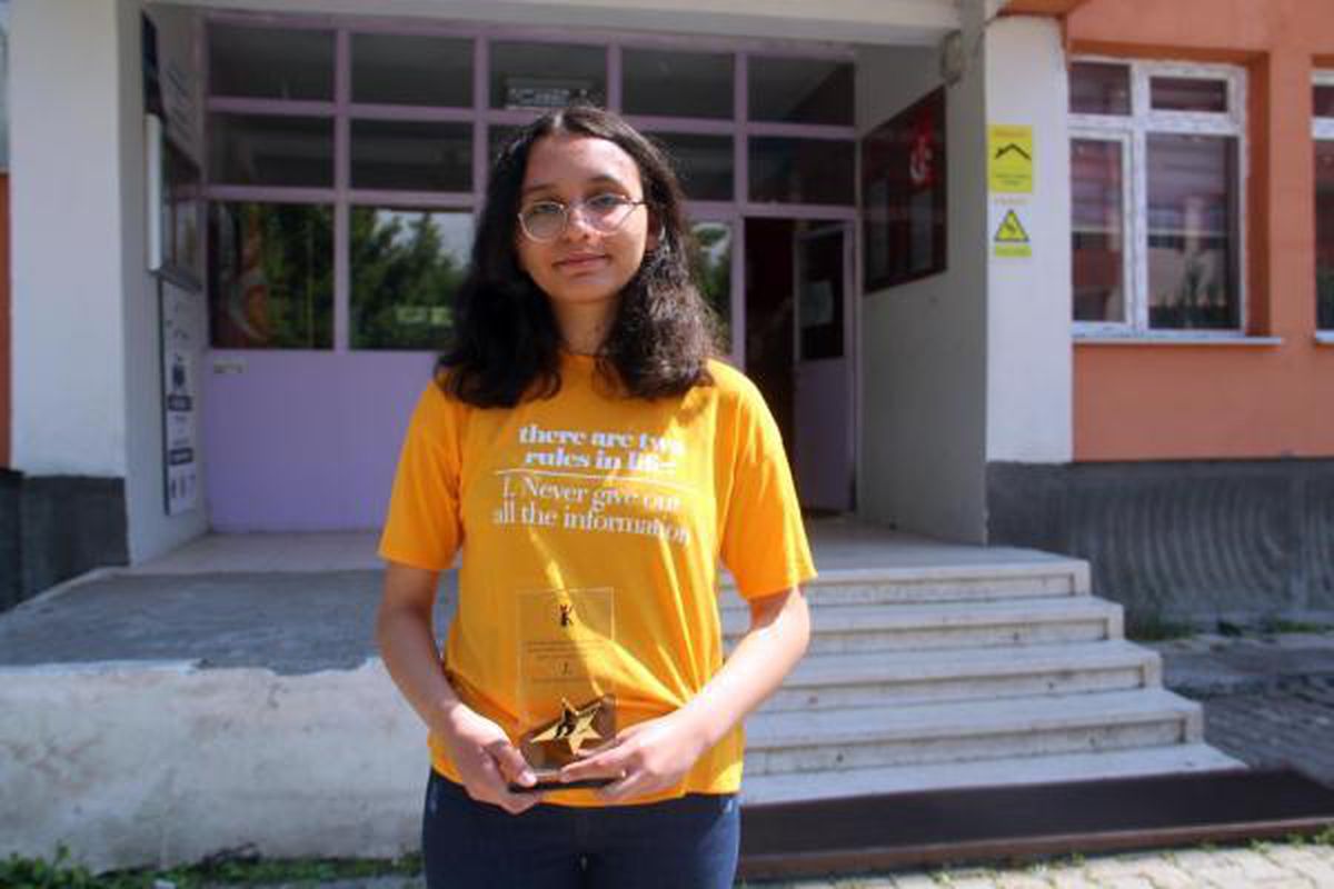 Ardahan\'da LGS birincisi Eslem: İlk tercihim Galatasaray Lisesi