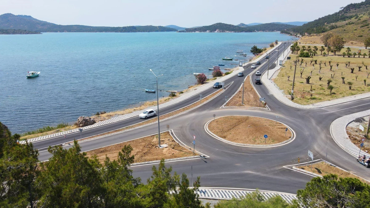 Ayvalık belediyesi fen işleri ekiplerinden hizmet seferberliği