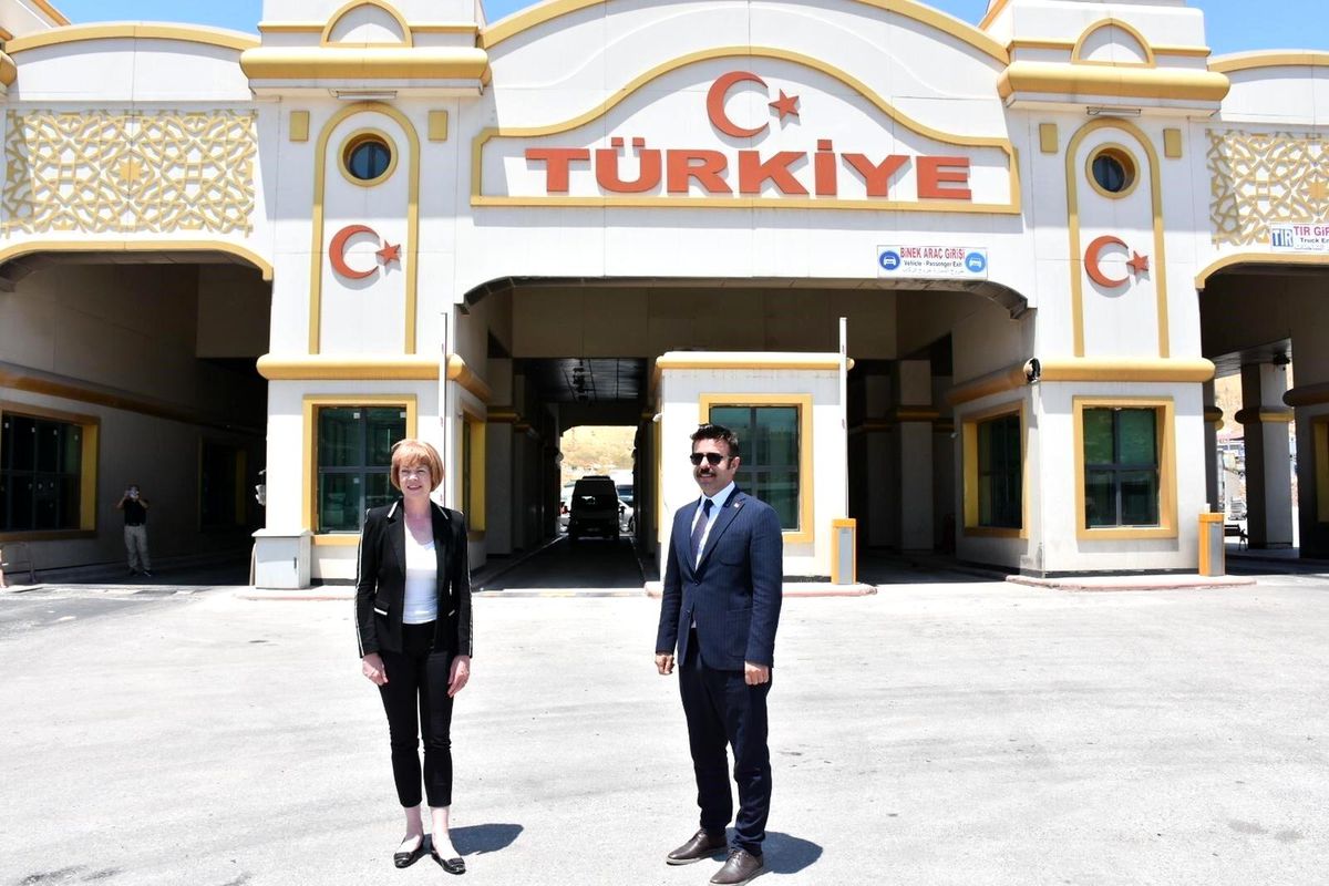 Birleşik Krallık Bakanı Morton, Suriye sınırını ziyaret etti