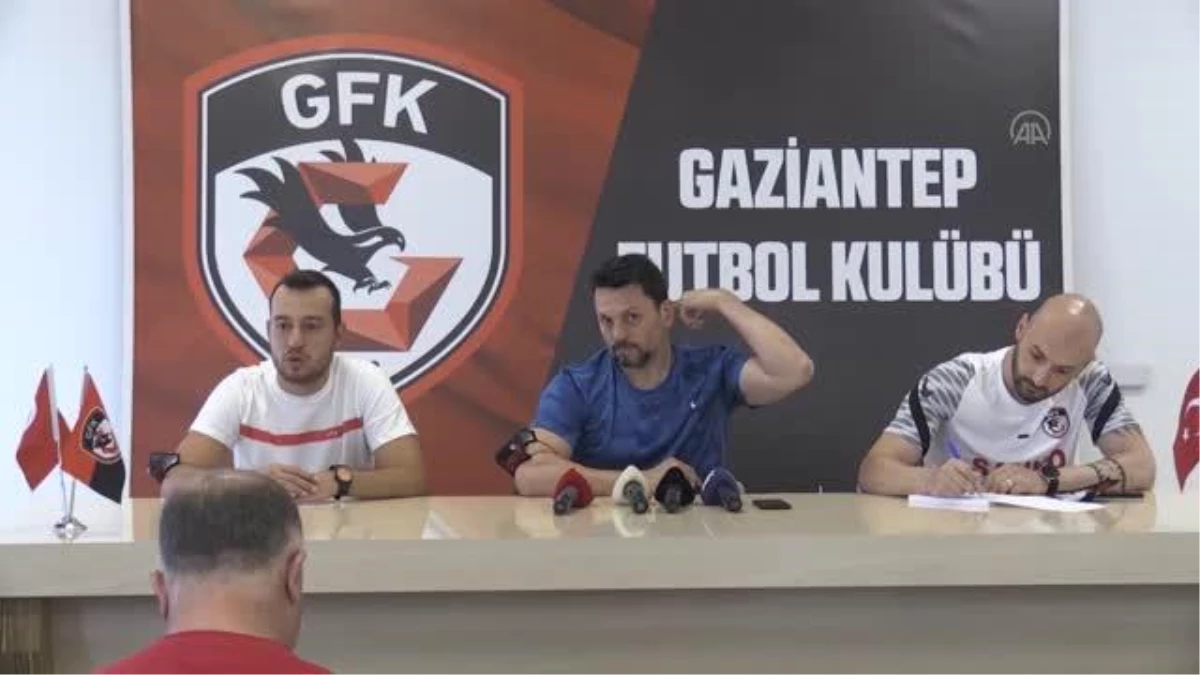 Son dakika... GAZİANTEP - Gaziantep Teknik Direktörü Erol Bulut transfer istiyor
