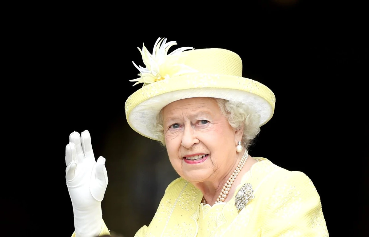 İngiltere Kraliçesi II. Elizabeth, Merkel\'i Windsor Kalesi\'nde ağırlayacak