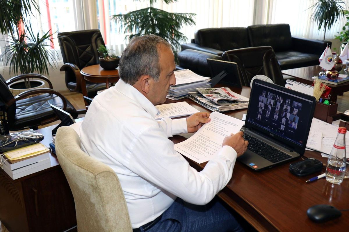 İş yerlerinin açılıyor olması iş dünyasını sevindirdi